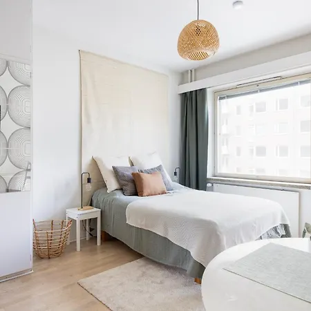 Family & Baby Ready Hideaway Apartment *